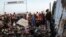 Warga Palestina melihat kehancuran tenda-tenda pengungsi pasca serangan Israel terhadap kamp pengungsi di Rafah, Jalur Gaza, Senin, 27 Mei 2024, yang menewaskan sedikitnya 45 orang. 