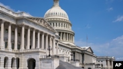 Các nghị sĩ Cộng hòa tại Thượng viện Hoa Kỳ bước sang ngày thứ hai liên tiếp chặn nỗ lực của phe Dân chủ tìm cách ngăn tránh khả năng vỡ nợ của chính phủ.
