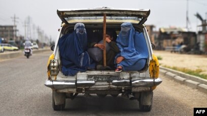 Korporativ porno videolarni tomosha qiling