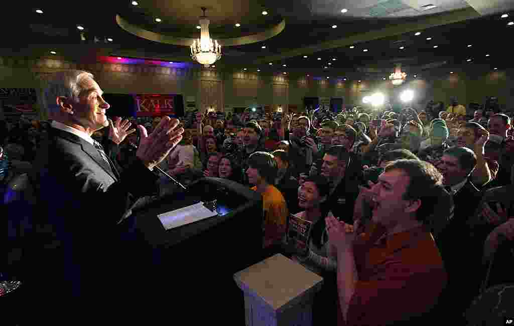 Republican presidential candidate Ron Paul addresses a crowd during the North Dakota caucus in Fargo, March 6, 2012. (AP)