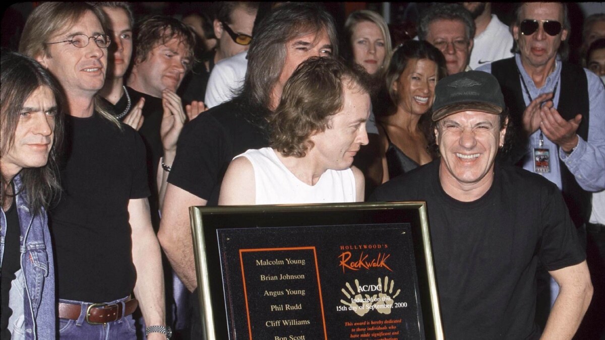 AC/DC Guitarist Malcolm Young Dies at 64