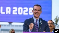 Mayor Eric Garcetti announces an agreement for the city of Los Angeles to host the 2028 Olympic Games from Carson, California, July 31, 2017. 