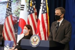 한미 2+2 회담을 위해 서울을 방문 중인 토니 블링컨 미국 국무장관이 17일 아메리칸센터코리아(ACK)에서 주한미국대사관 직원들과 화상 회의를 하고 있다.