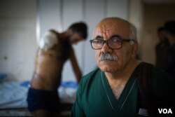 Dr. Abbas Mansoura says northeastern Syria's hospitals are low on supplies, equipment and staff and many injured patients are at further risk for infection, Oct. 18, 2019, in Hasseka, Syria. (Y. Boechat/VOA)