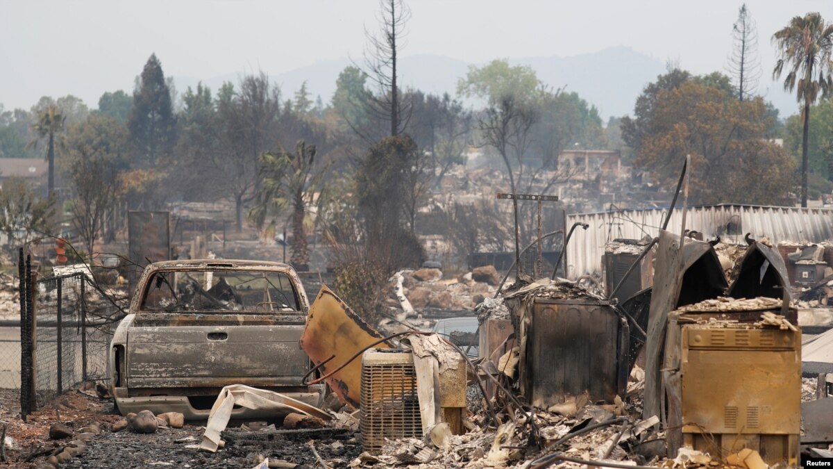Kebakaran Hutan Di California Meluas