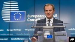 Presiden Uni Eropa Donald Tusk (foto: dok). Uni Eropa menjanjikan bantuan sebesar 2,1 miliar dolar guna memperkuat ketahanan ekonomi Ukraina. 