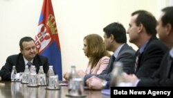 Premijer Srbije Ivica Dačić sa delegacijom Misije Medjunarodnog monetarnog fonda. 