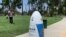 Un "robot policier" fait sa ronde dans un parc californien