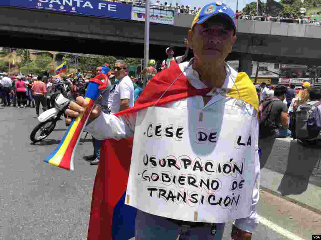 Seguidores del presidente interino de Venezuela, Juan Guaidó salieron a las calles este miércoles 1 de mayo. 