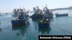 Port de pêche de Namibe, Angola