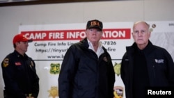 U.S. President Donald Trump and California Governor Jerry Brown participate in a briefing with State officials after visiting the charred wreckage of Skyway Villa Mobile Home and RV Park in Paradise, in Chico, California, Nov. 17, 2018. 