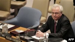 Rossiyaning BMT dagi elchisi Vitaliy Churkin BMT Xavfsizlik Kengashi majlisidan oldin, 31-yanvar, 2012-yil