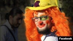 Anas al-Basha, who was known for dressing as a clown while helping children in war-torn Syria, was reportedly killed by an air strike in eastern Aleppo. (Facebook)