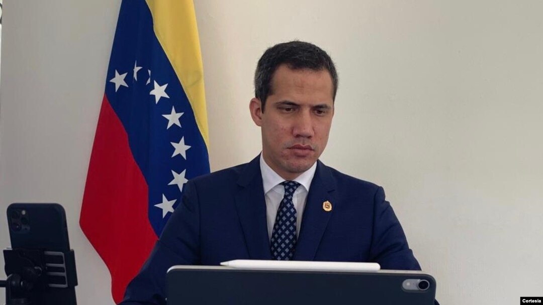 El presidente interino de Venezuela, asegura que el gobierno de Maduro ha utilizado el virus "para más control social".