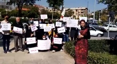 ناڕەزایی خەڵکی شاری سنە لە بارەی مەرگی فائیزە مەلەکی