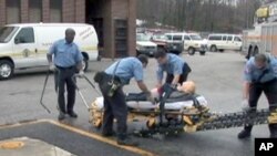 This stretcher, ramp and winch system can load a patient weighing up to 680 kilograms into an ambulance.