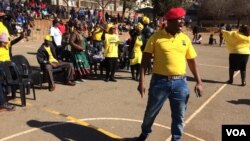 Basemhlanganweni weqembu leZapu ...