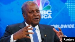 FILE - Ghana's President John Dramani Mahama speaks during a session at the annual meeting of the World Economic Forum (WEF) in Davos, January 22, 2014.