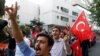 همزمان با تنش ها بین دولت ترکیه و کردها در جنوب این کشور، تجمعات اعتراضی زیادی در شهرهای بزرگ این کشور برگزار می شود. 