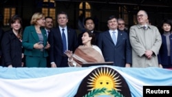 Argentina's Vice President Gabriela Michetti and G-20 agriculture ministers are seen during a visit to the 132th annual Argentine Rural Society's Palermo livestock and agriculture camp exhibition in Buenos Aires, Argentina, July 28, 2018.