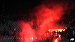 이집트 축구 경기장 관중석에서 벌어진 난투극