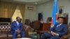 Le Premier ministre Sylvestre Ilunga Ilunkamba (G) discute avec le président Félix Tshisekedi à la Cité de l'Union africaine, Kinshasa, 20 mai 2019. (Twitter/Présidence de la RDC)