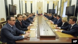 Russian President Putin presides over cabinet meeting May 21, 2012