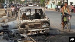 ສະພາບຂອງເມືອງ Meikhtila ທີ່ຖືກທໍາລາຍ ນັບແຕ່ອາທິດແລ້ວນີ້ເປັນຕົ້ນມາ ຍ້ອນຄວາມຮຸນແຮງທາງສາສະໜາ ທີ່ກໍາລັງແຜ່ລາມອອກໄປ