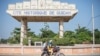 Vue d'ensemble du mémorial "La porte du non-retour" sur la plage d'Ouidah, le 4 août 2020.