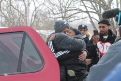 Kenneth Nixon hugs his mother after being released from prison with the help of the WMU-Cooley Innocence Project and students at the Medill School of Journalism. (Courtesy of WMU-Cooley Law School)