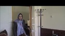 تعدادی از زنان افغان بعد از ختم تحصیل بقصد کمک به کشورشان، به افغانستان باز میگردند.