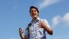 Perdana Menteri Kanada Justin Trudeau berbicara kepada awak media setelah berkunjung ke salah satu klinik vaksinasi di Ottawa, Ontario, Kanada, pada 28 September 2021. (Foto: Reuters/Blair Gable)