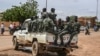 Une patrouille de la police nationale du Niger à Niamey le 27 août 2023.