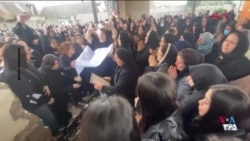 جشن عروسی نمادین بر مزار میلاد غلامزاده نوشری، از کشته‌شدگان اعتراضات جاری
