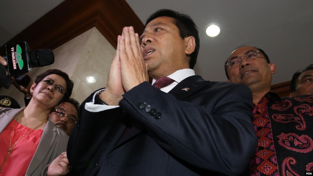 Ketua Dewan Perwakilan Rakyat RI, Setya Novanto ditetapkan sebagai tersangka kasus dugaan korupsi e-KTP. (Foto: VOA/Fathiyah)