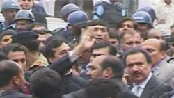 Pakistani PM Convicted of Contempt But Spared Prison