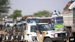 Para anggota tentara perdamaian PBB yang bertugas di Sudan (foto: dok).