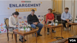 Konferencija pod nazivom "Samo ne još jedna konferencija o proširenju EU", u organizaciji Evropskog pokreta u Srbiji, u Aeroklubu u Beogradu, 18. novembra 2019. (Foto: VOA/Rade Ranković)