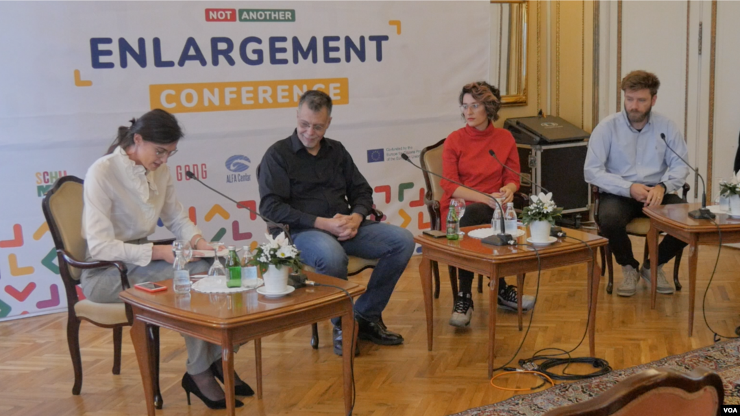 Konferencija pod nazivom "Samo ne još jedna konferencija o proširenju EU", u organizaciji Evropskog pokreta u Srbiji, u Aeroklubu u Beogradu, 18. novembra 2019. (Foto: VOA/Rade Ranković)