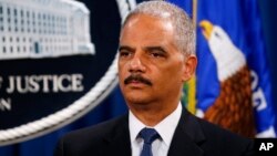 Jaksa Agung AS, Eric Holder hari Senin (19/5) mengumumkan tuntutan terhadap 5 pejabat militer China.