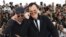 El actor Brad Pitt, izquierda, y el director Quentin Tarantino en la presentación de la película "Once upon a time in Hollywood" en el 72º festival internacional de cine, Cannes, sur de Francia, 22/5/19. Foto de Vianney Le Caer/Invision/AP.