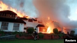 Un incendie au Cap, en Afrique du Sud