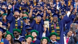Quiz - Singers, Politicians and Doctors Among 2022 College Graduation Speakers