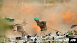 Un militaire de l'armée du Karabakh, le 28 septembre 2020 ( Ministère arménien de la Défense / AFP) 