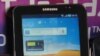 Anchel y el tablet de Samsung