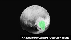 Peering closely at the “heart of Pluto,” New Horizons’ Ralph instrument revealed evidence of carbon monoxide ice. The contours indicate that the concentration of frozen carbon monoxide increases towards the center of the “bull’s eye.”