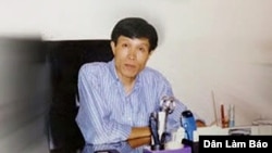 Mwandishi maarufu wa blog, Nguyen Huu Vinh.