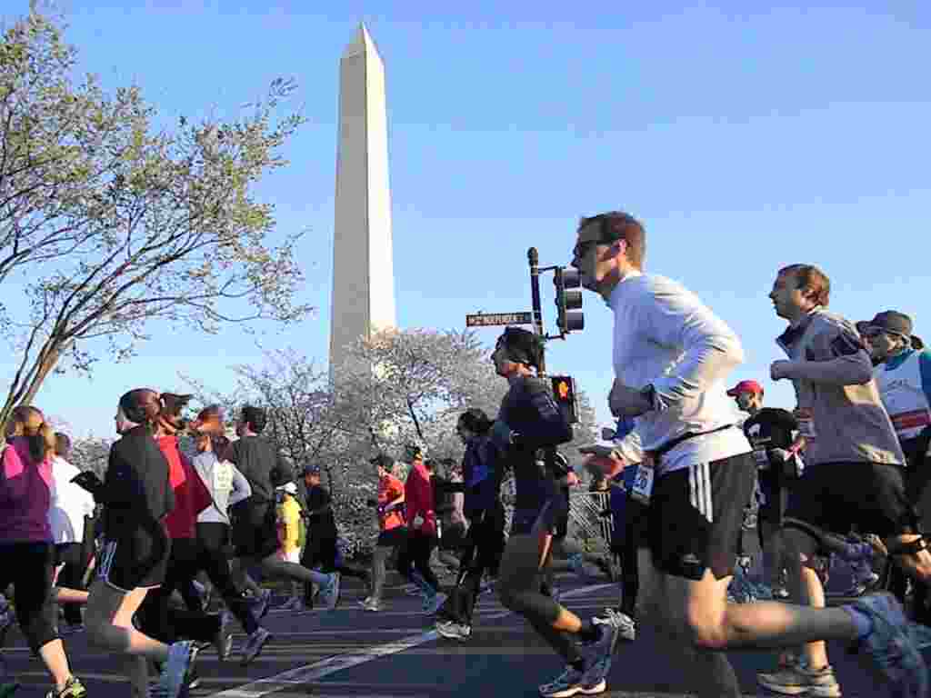 Corriendo las 10 millas del Festival de los Cerezos