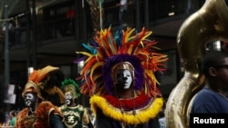 Pawai Krewe of Zulu dalam perayaan Mardi Gras di New Orleans, Louisiana AS, 28 Februari 2017. (Foto: dok).
