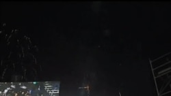 2012-11-05 美國之音視頻新聞: 奧巴馬羅姆尼在關鍵州旗鼓相當